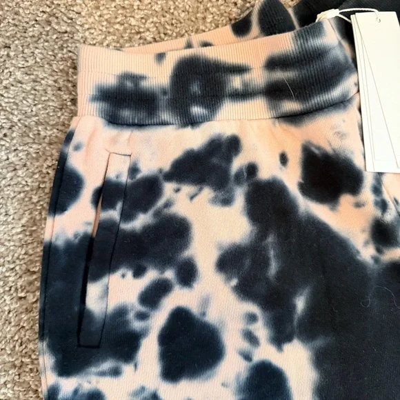 NWT Revolve 525 America tie Dye jogger pants women's size small